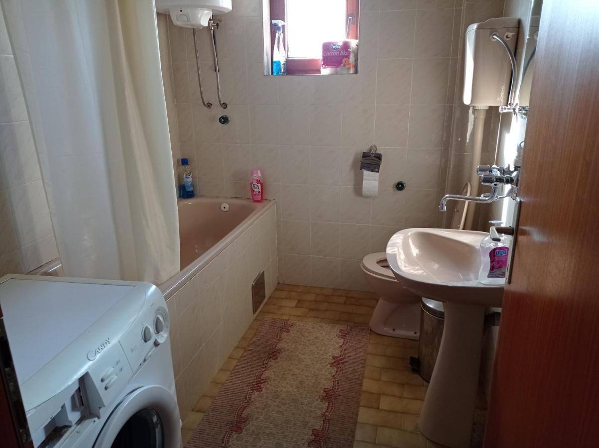 Apartman U Bukovickoj Banji อารันเยโลวัคส์ ภายนอก รูปภาพ